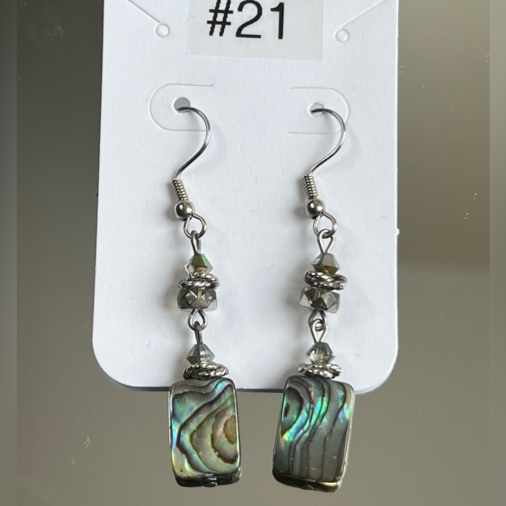 🌟 Abalone Shell & Bead Dangle Earrings 🌊✨